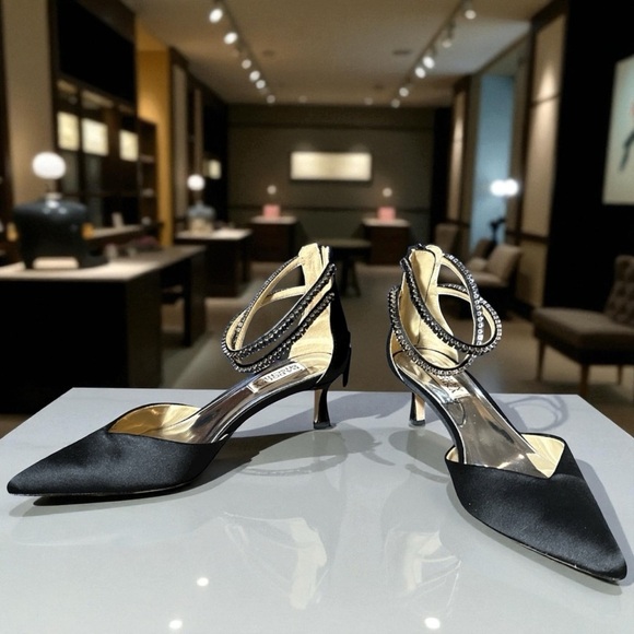 Badgley Mischka MP7212 “Lilibeth” Black Satin Kitten Heel Pumps Size 7 NIB - Picture 5 of 9